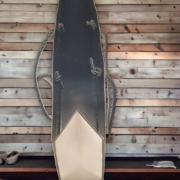 CHANEL Authentic Shopping Bag White & Black Signature Paper Gift Bag & Ribbon - Picture 5 of 9